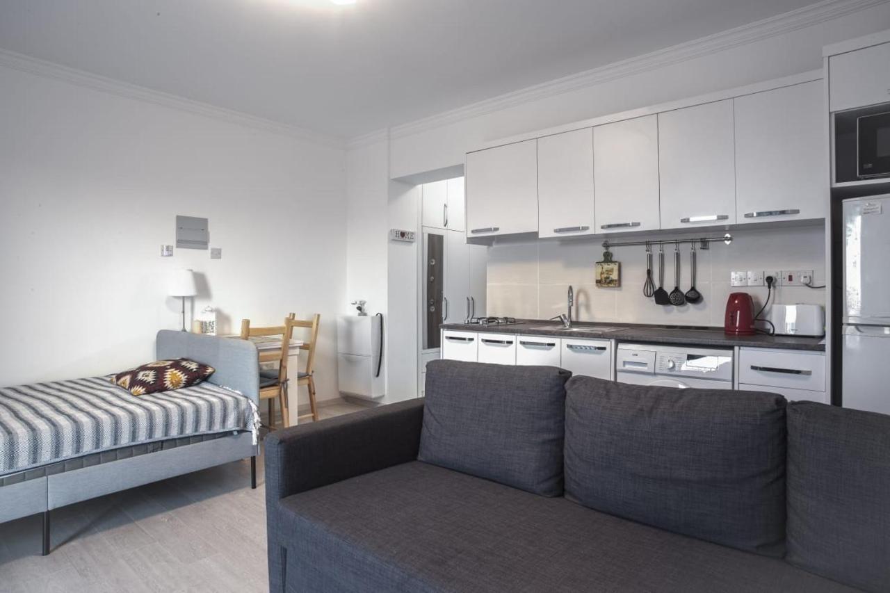 Royal Life Residence Poseidon Studio Trikomo المظهر الخارجي الصورة